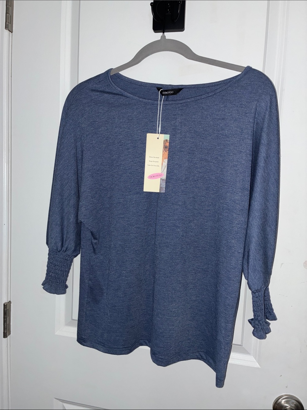 Doxology Smocked-Cuff Long Sleeve Top in Heather Navy